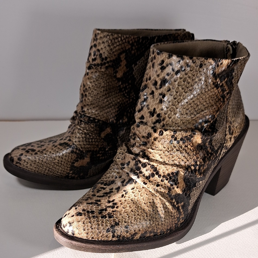 Malibu Textured Brown Ankle Booties